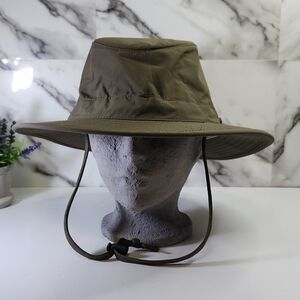 Tilley Hat. Men's Outdoor Wide Brim Sun Hat - Olive